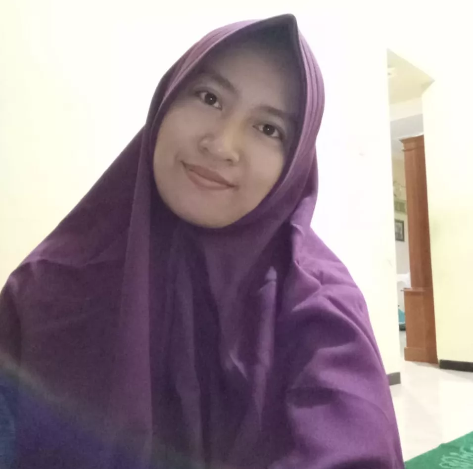 Mief Qur Anin, S.Gz